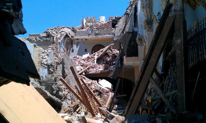 Convento de las Clarisas tras el terremoto