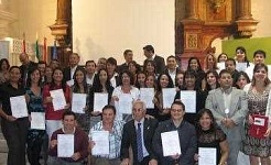 Alumnos y ponentes en la sesión de clausura