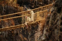 Construyendo puentes hacia la historia viva de Perú